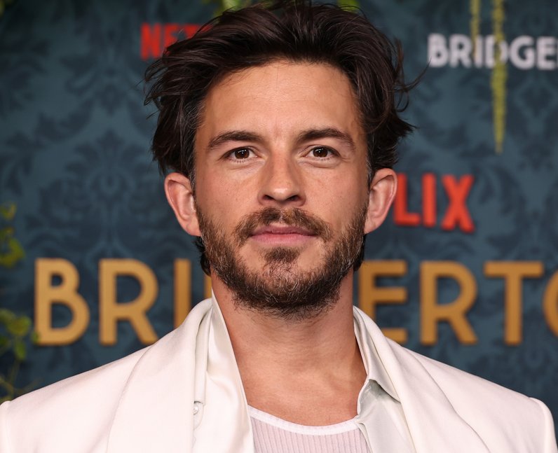 Will Jonathan Bailey play James Bond?